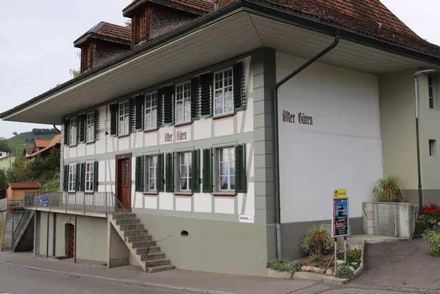 Der Alte Bären heute von der Strassenseite